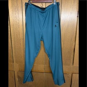 Adidas sweatpants